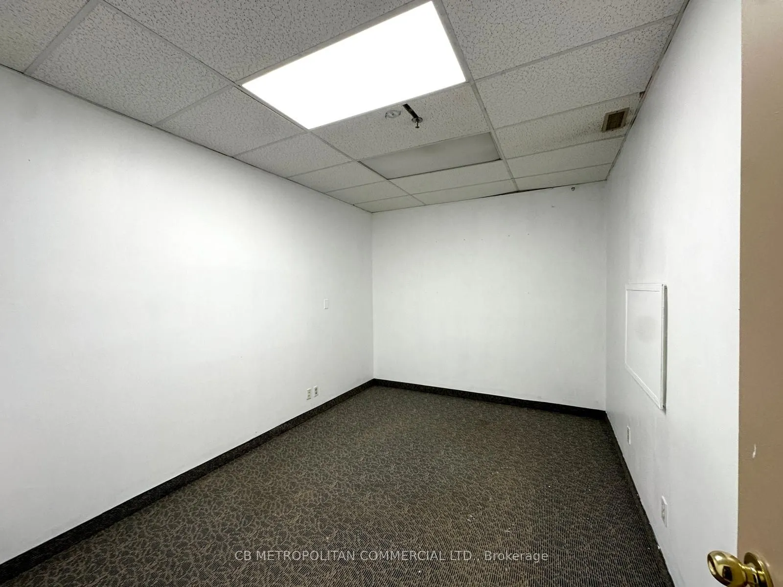 2600 John Street, #220