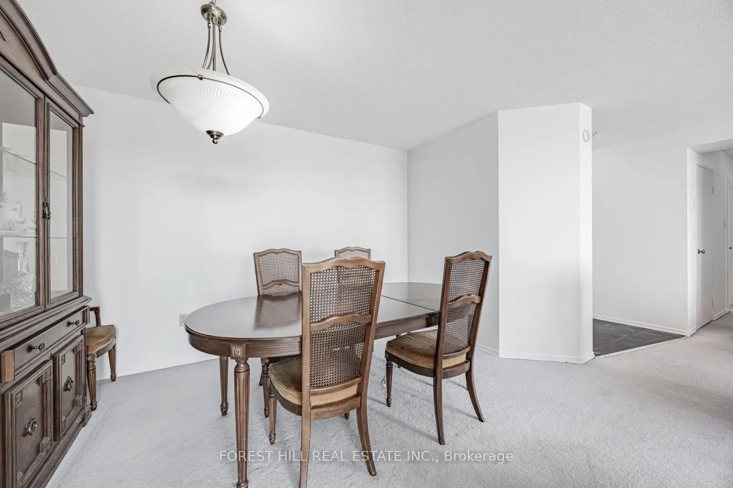 7420 Bathurst Street, #609