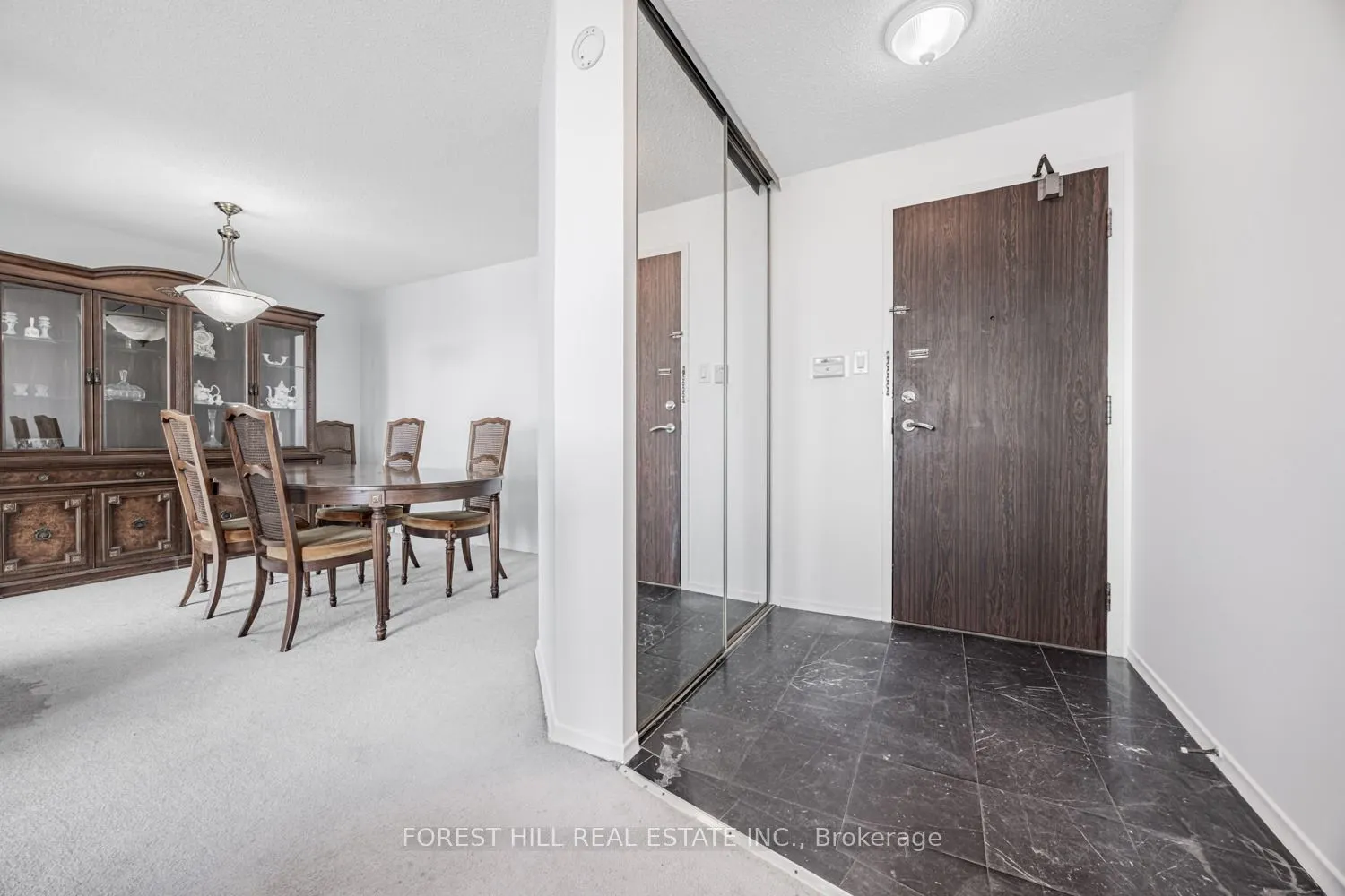 7420 Bathurst Street, #609