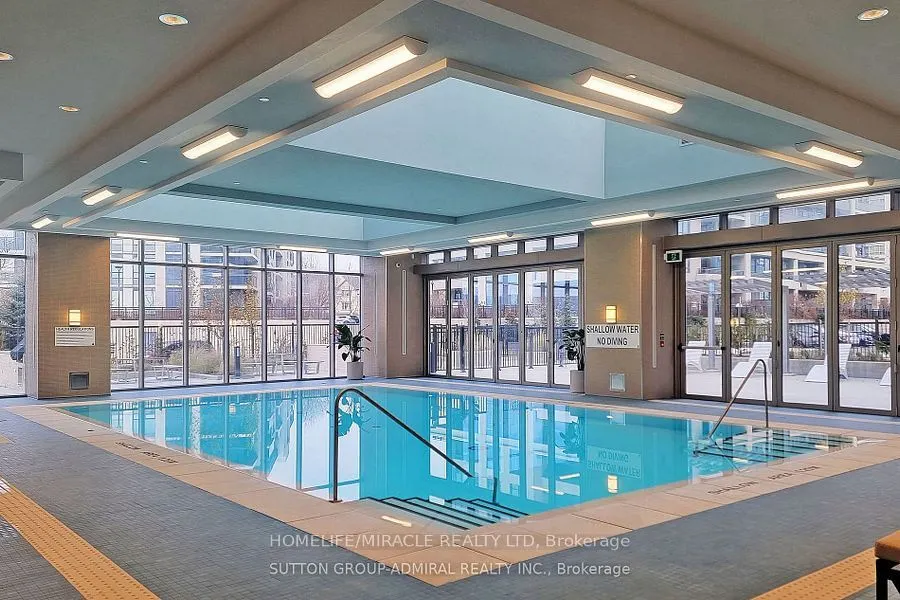 10 Gatineau Drive, #202