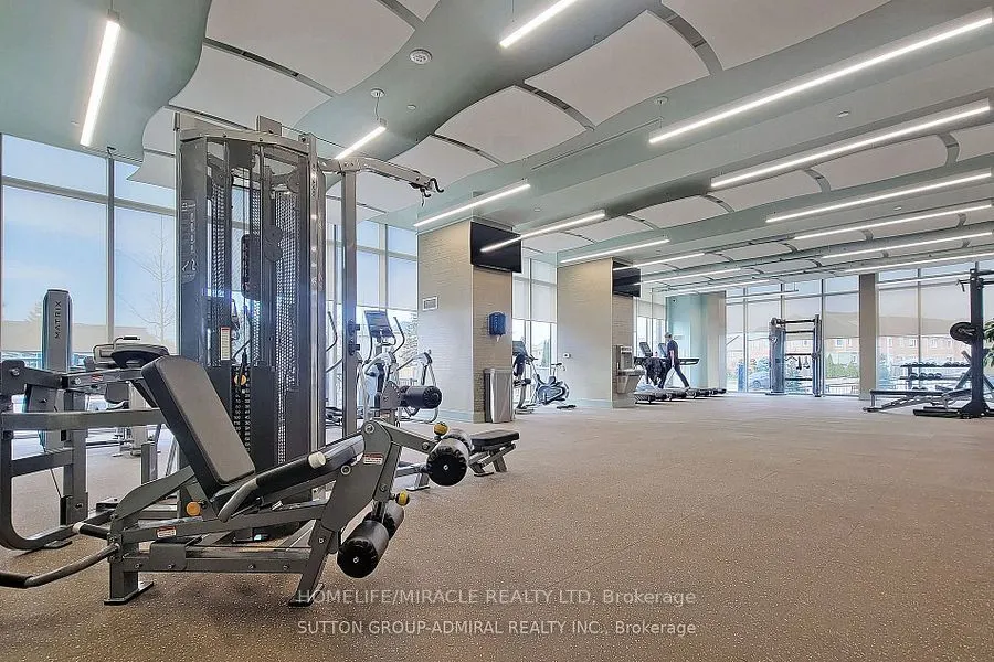 10 Gatineau Drive, #202
