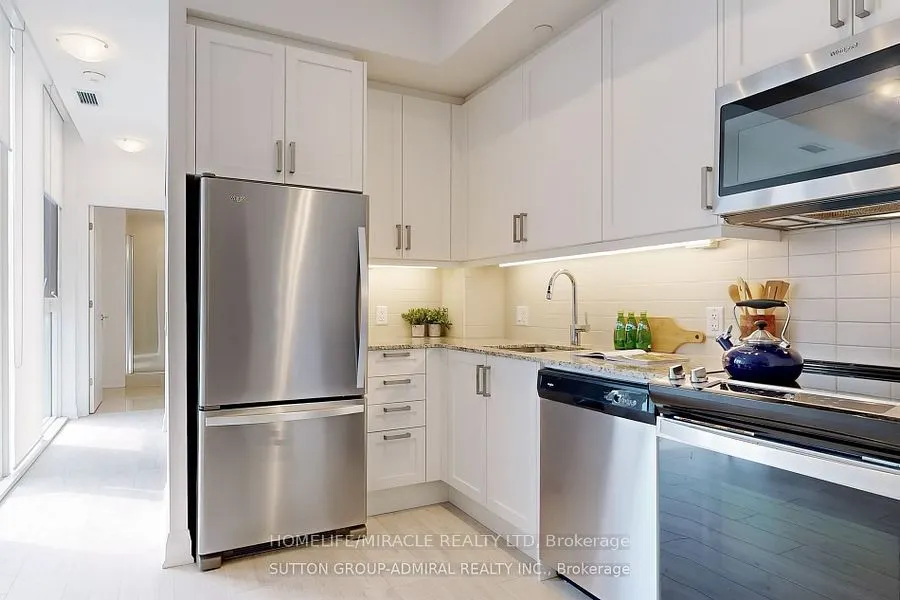 10 Gatineau Drive, #202