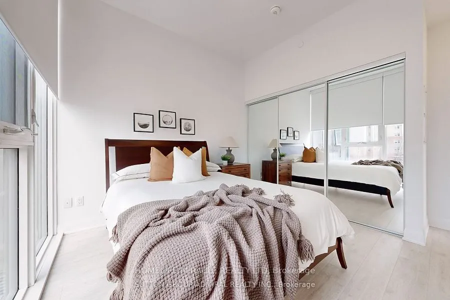 10 Gatineau Drive, #202