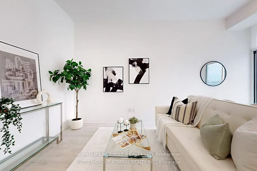 10 Gatineau Drive, #202