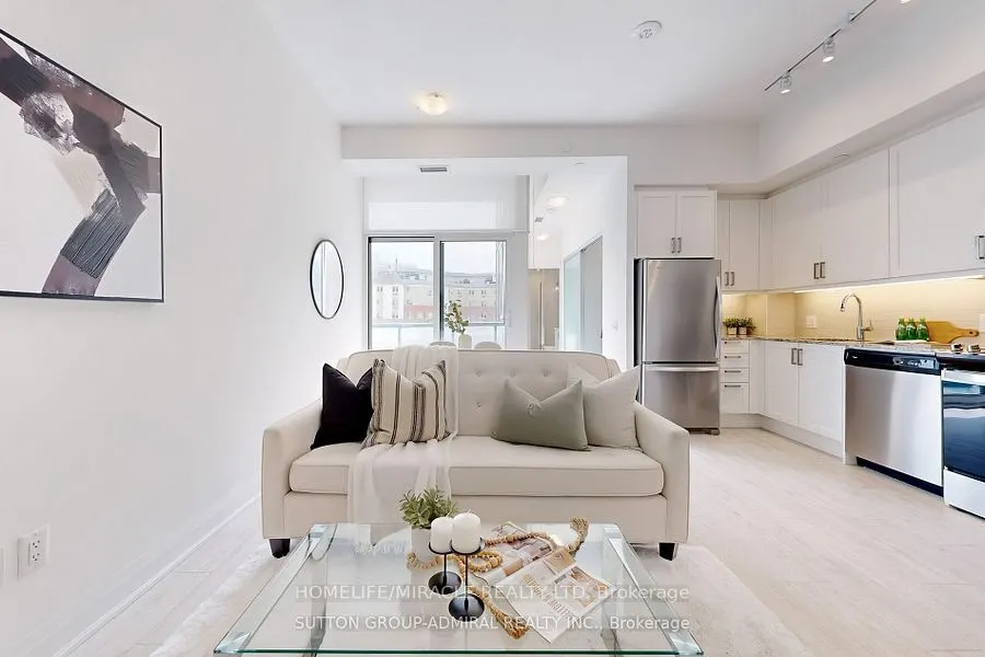 10 Gatineau Drive, #202