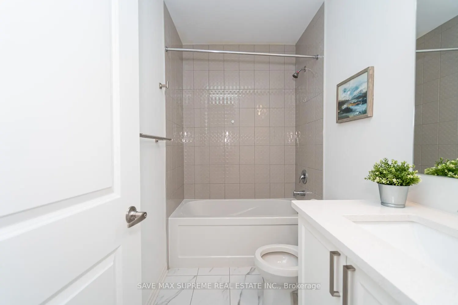 5 Bayberry Drive