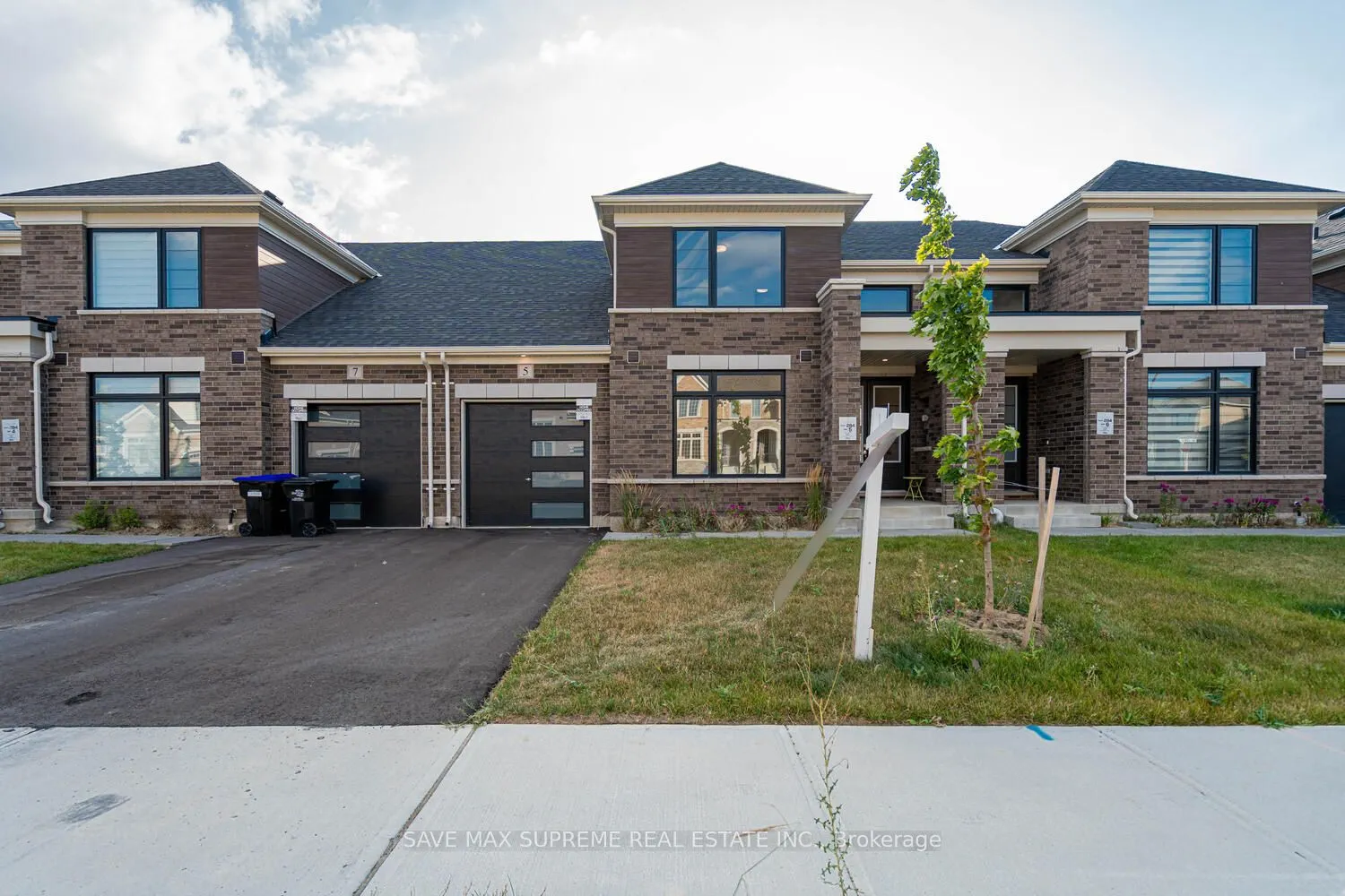 5 Bayberry Drive