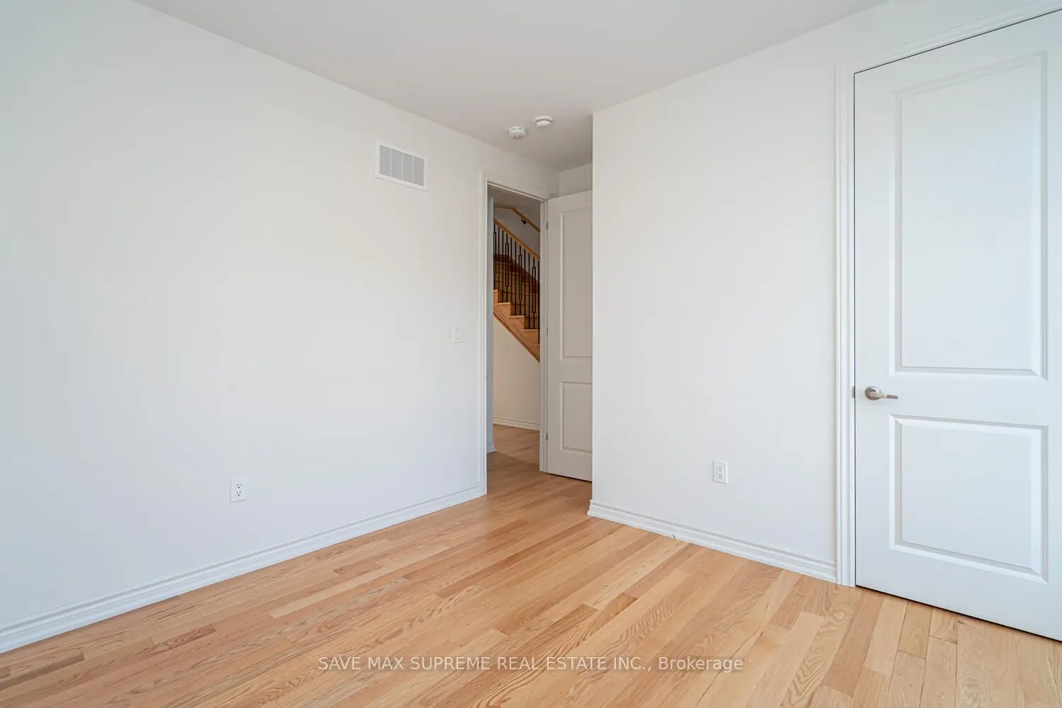 5 Bayberry Drive