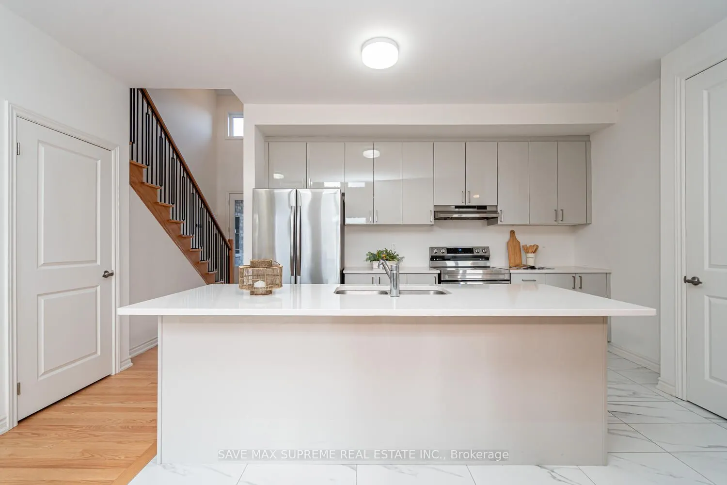 5 Bayberry Drive