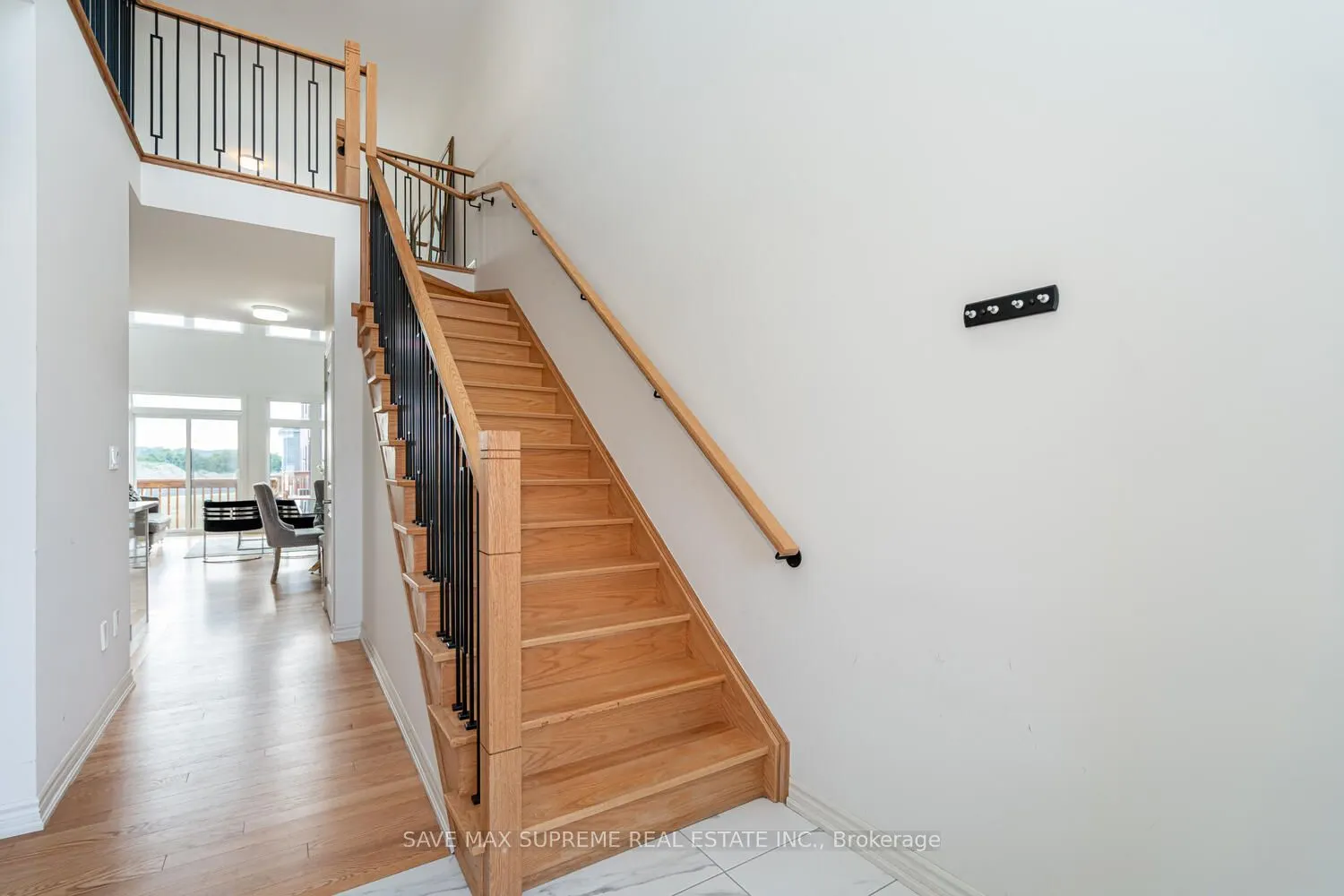5 Bayberry Drive