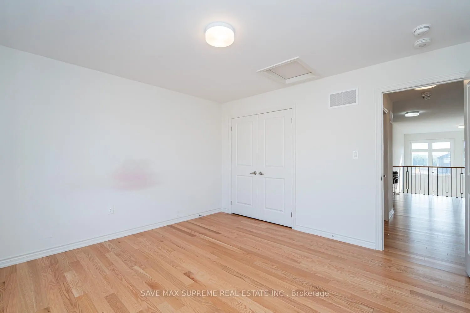 5 Bayberry Drive