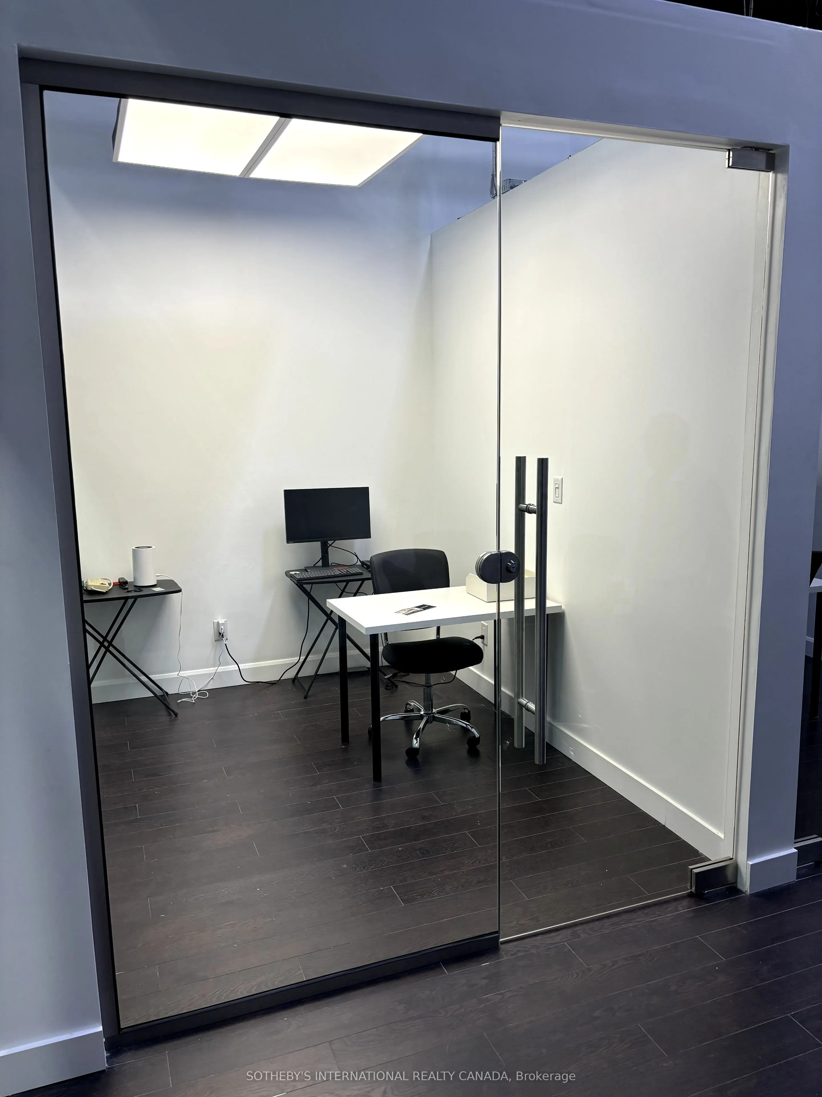 7250 Keele Street, #325