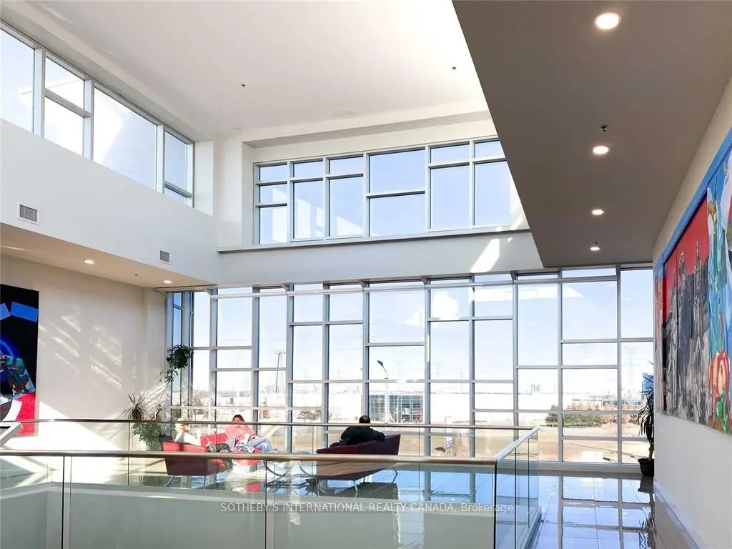 7250 Keele Street, #325
