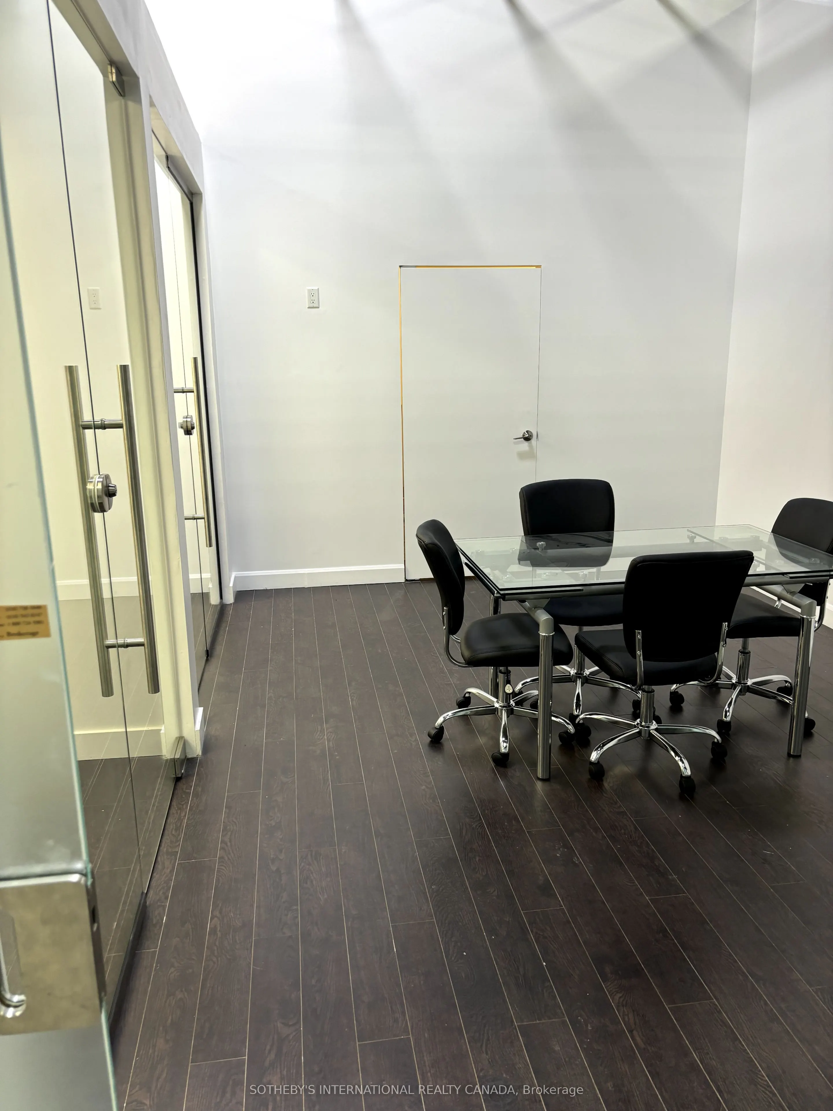 7250 Keele Street, #325