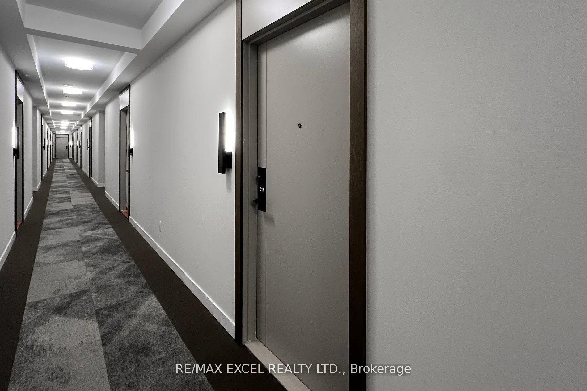 8888 Yonge Street, #318