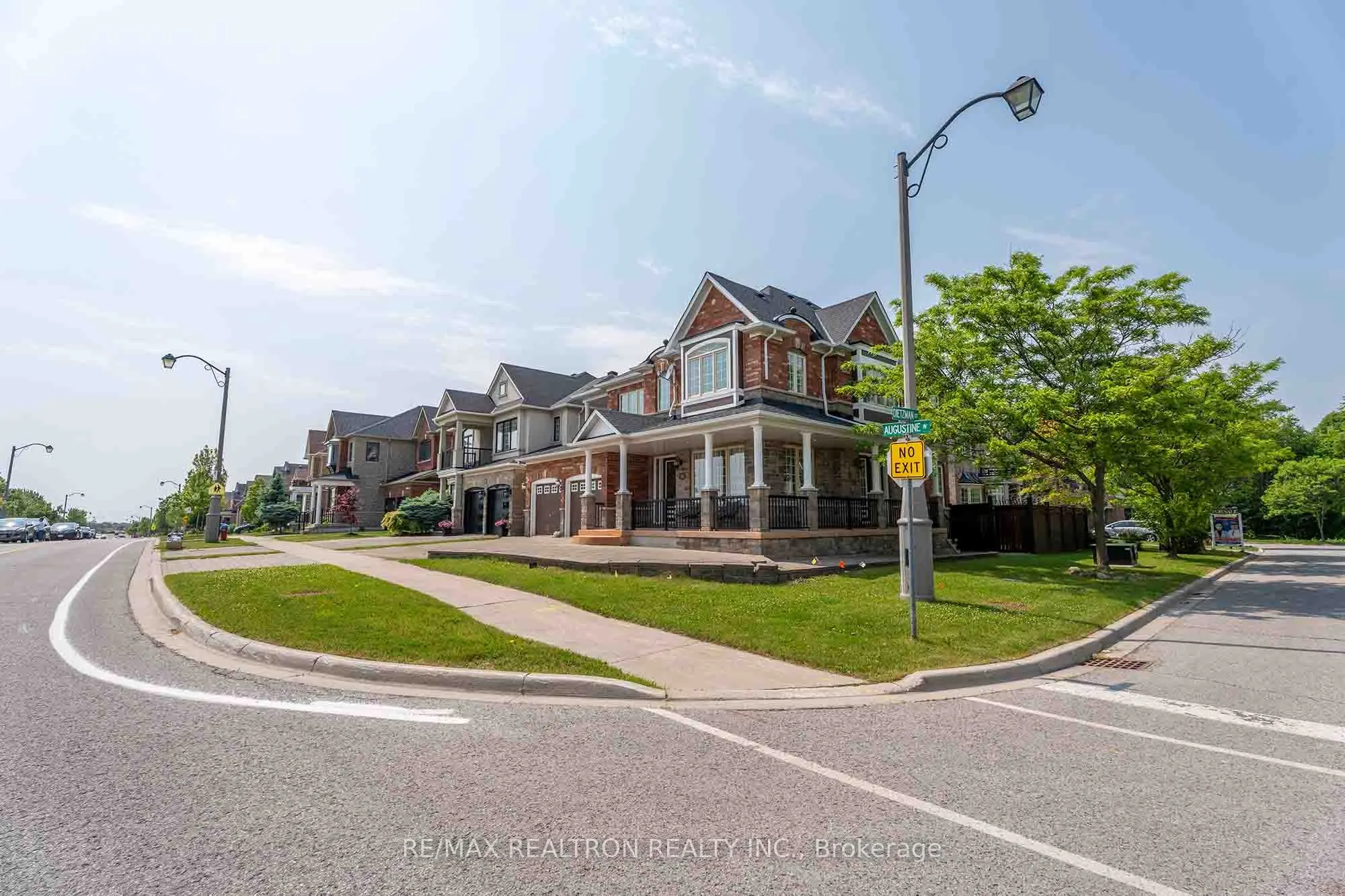 18 Augustine Avenue