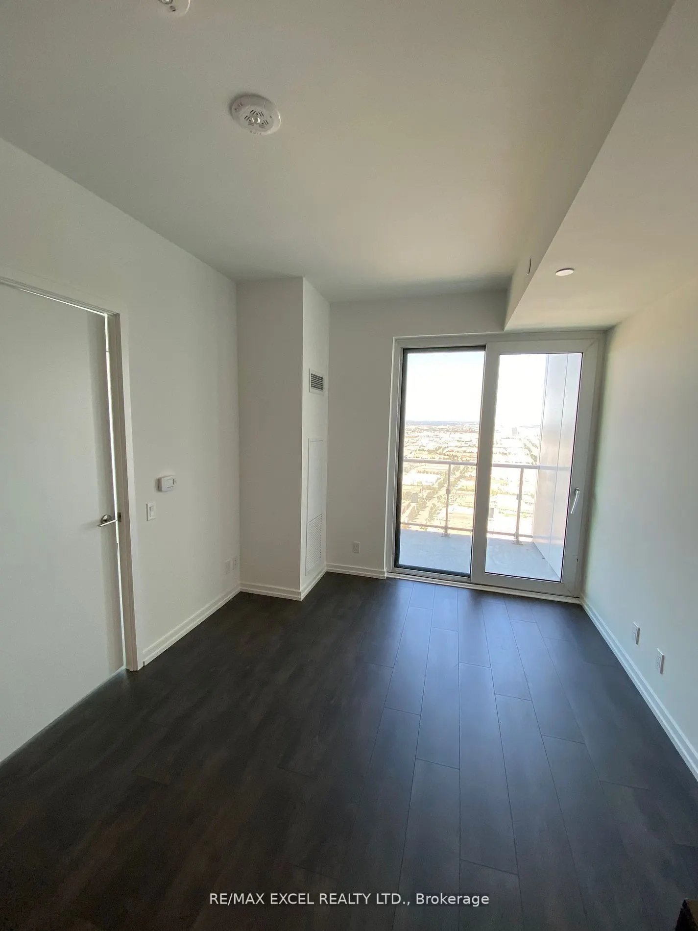 1000 Portage Parkway, #4815