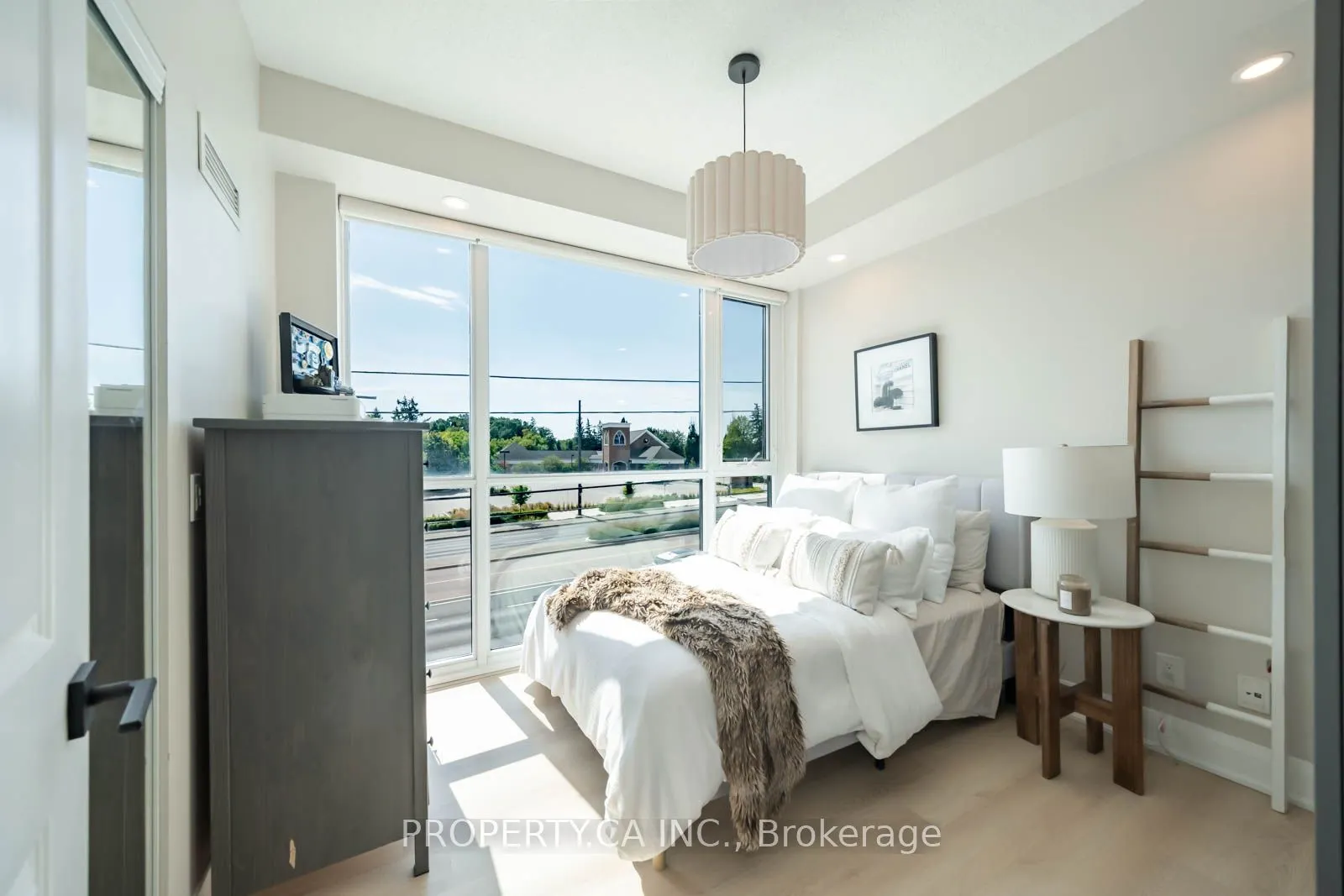 4700 Highway 7 Road, #318