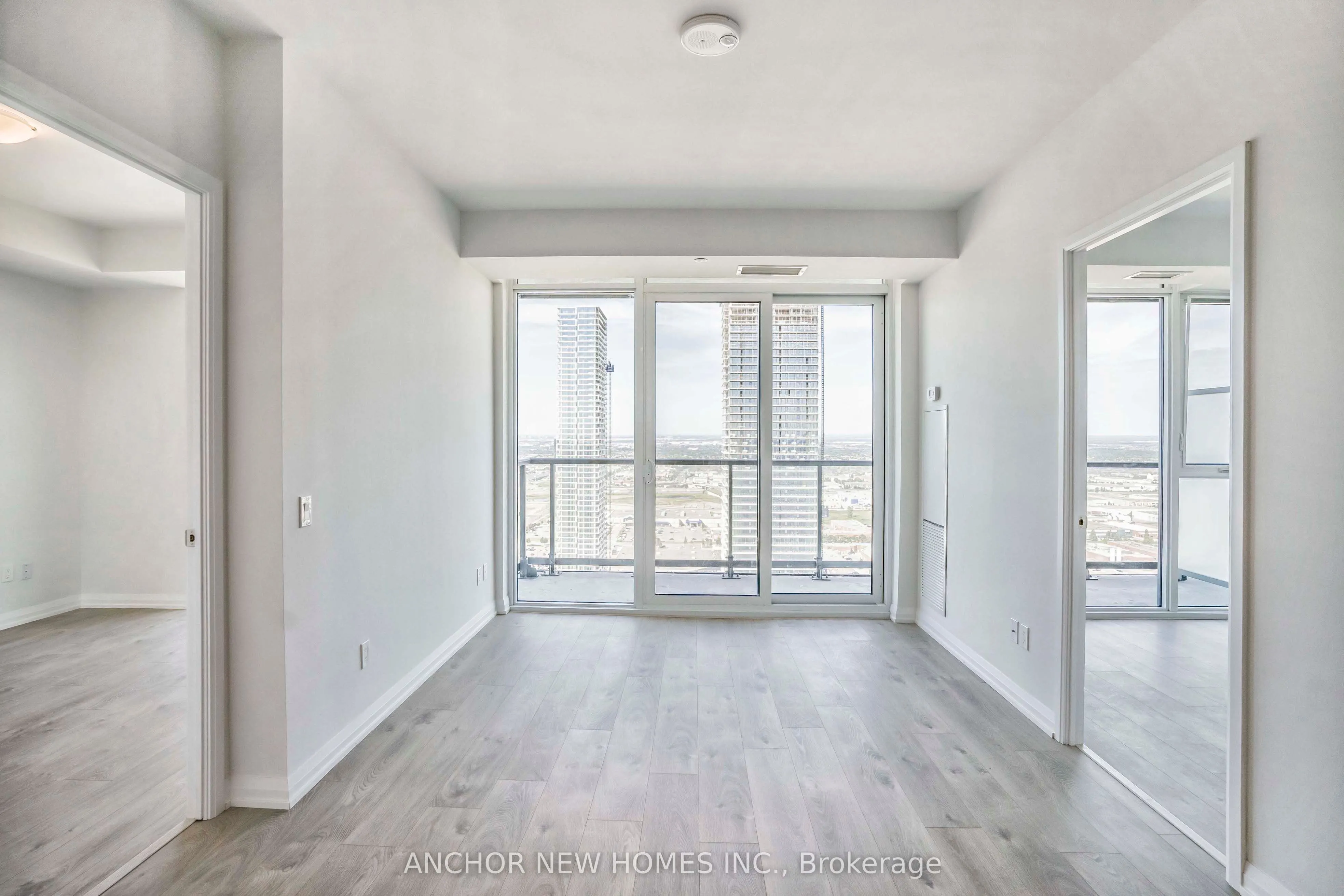 7895 Jane Street, #Lph10