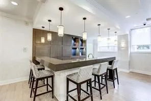 370 Highway 7 E, #702