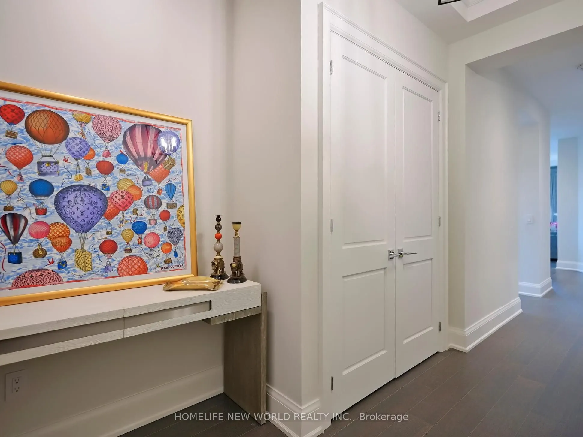 208 Main St. Unionville, #401