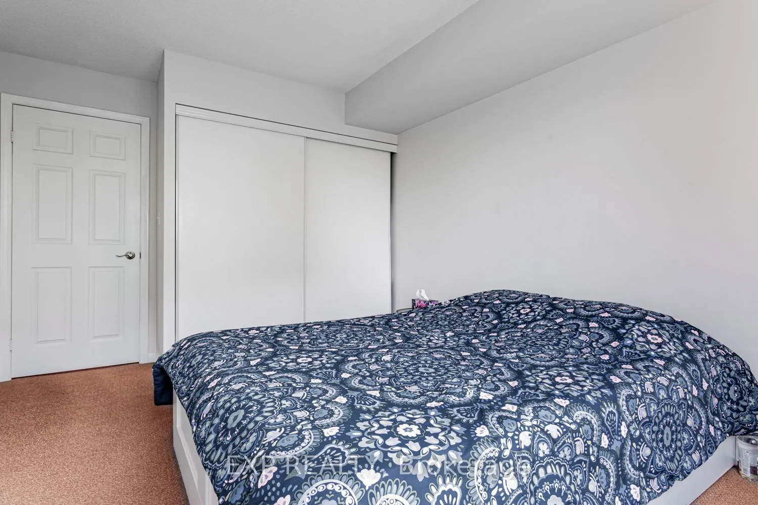 3 Ellesmere Street, #308