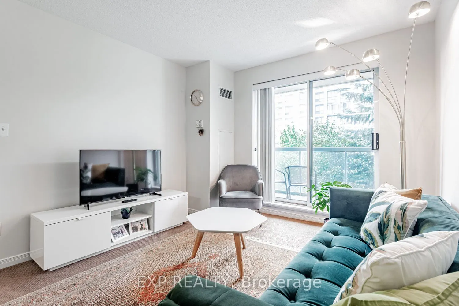 3 Ellesmere Street, #308