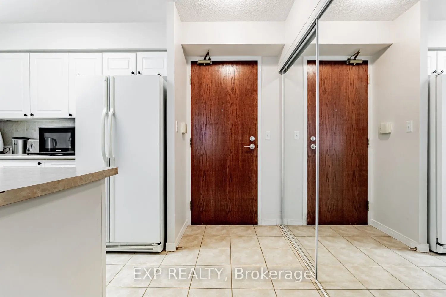 3 Ellesmere Street, #308