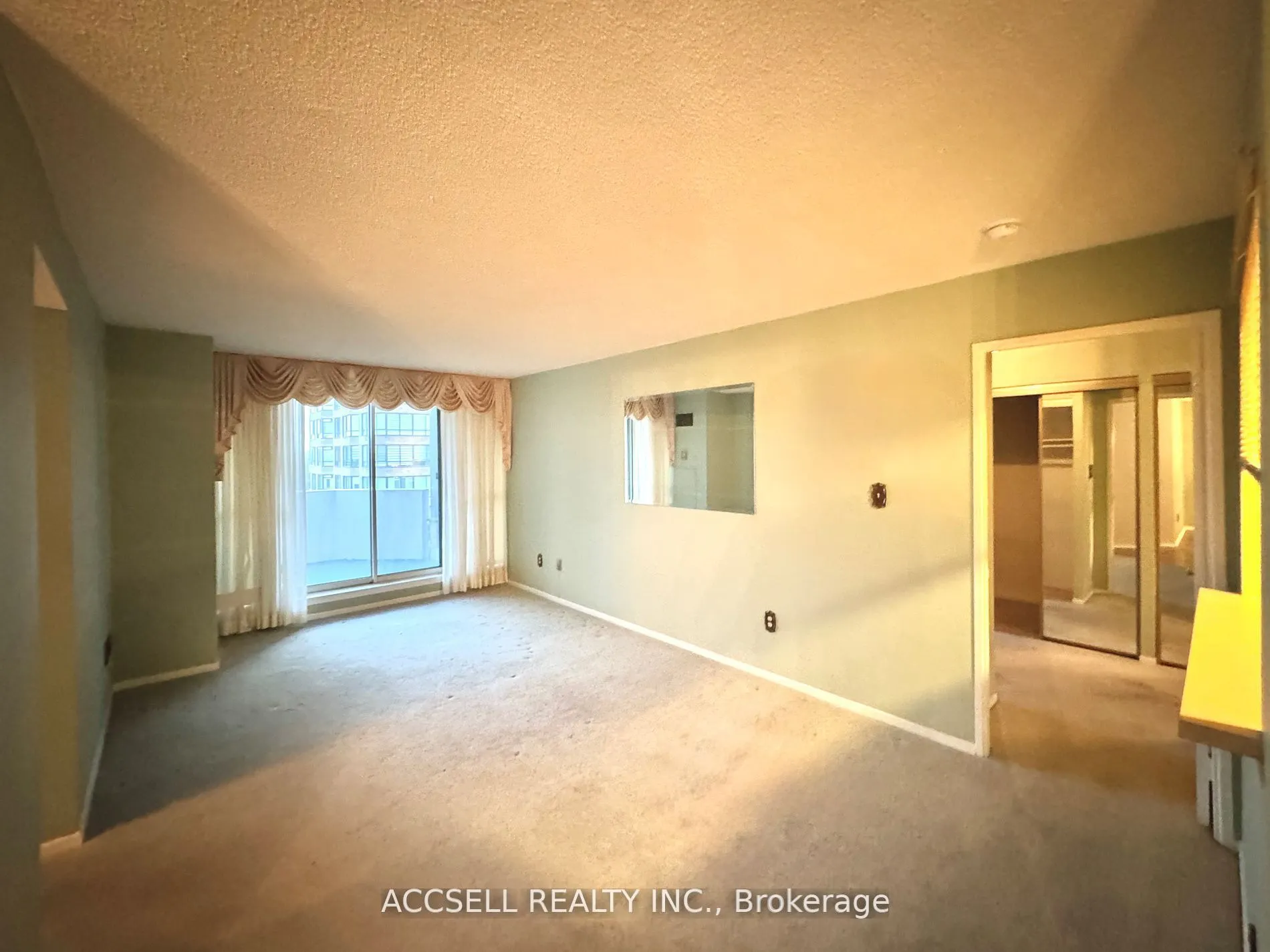 25 Austin Drive, #522