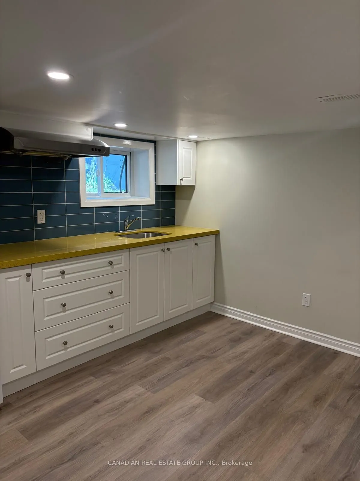 759 Lowell Avenue, #Basement