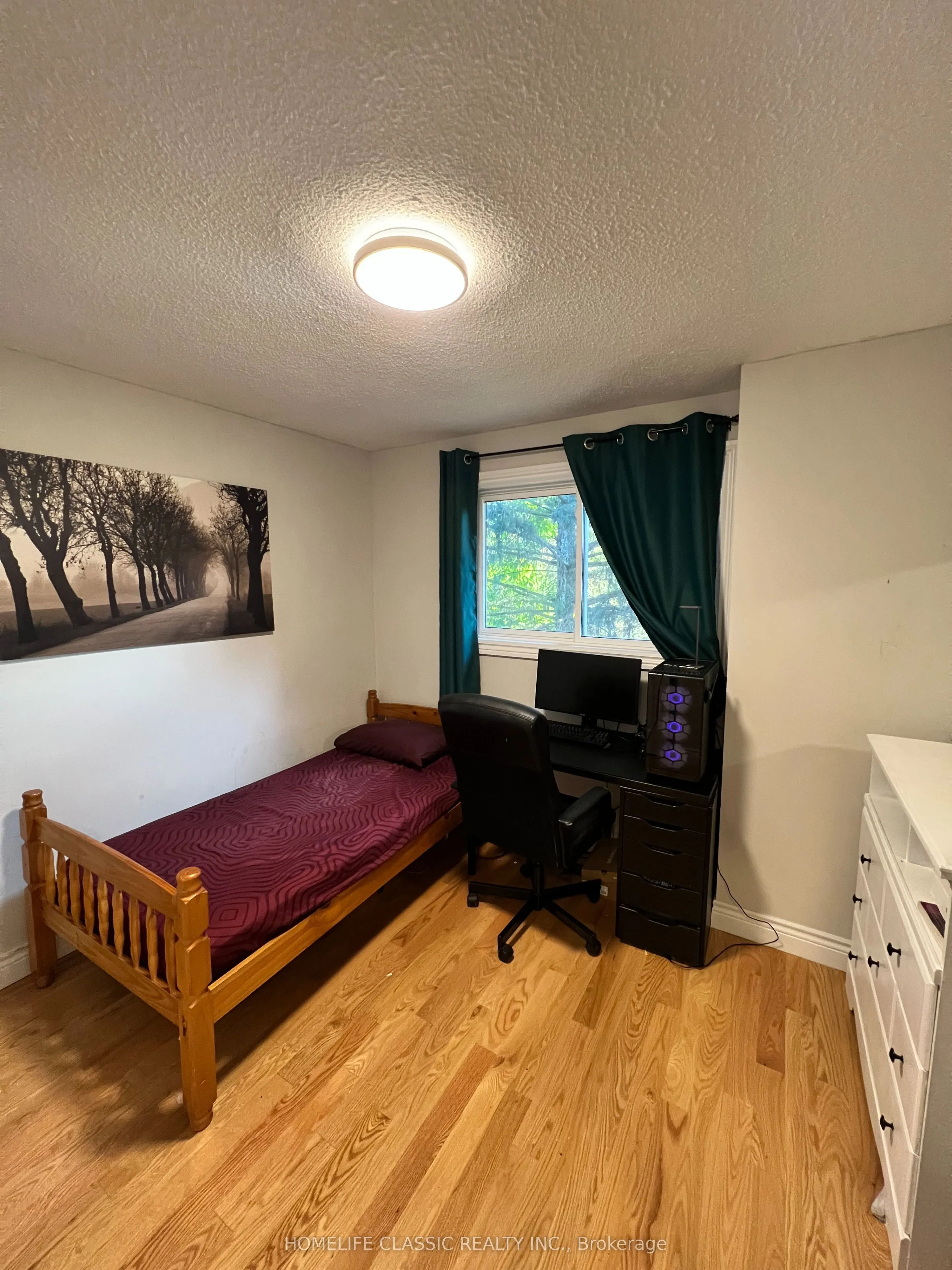 972 Krista Court, #(MAIN FLOOR)