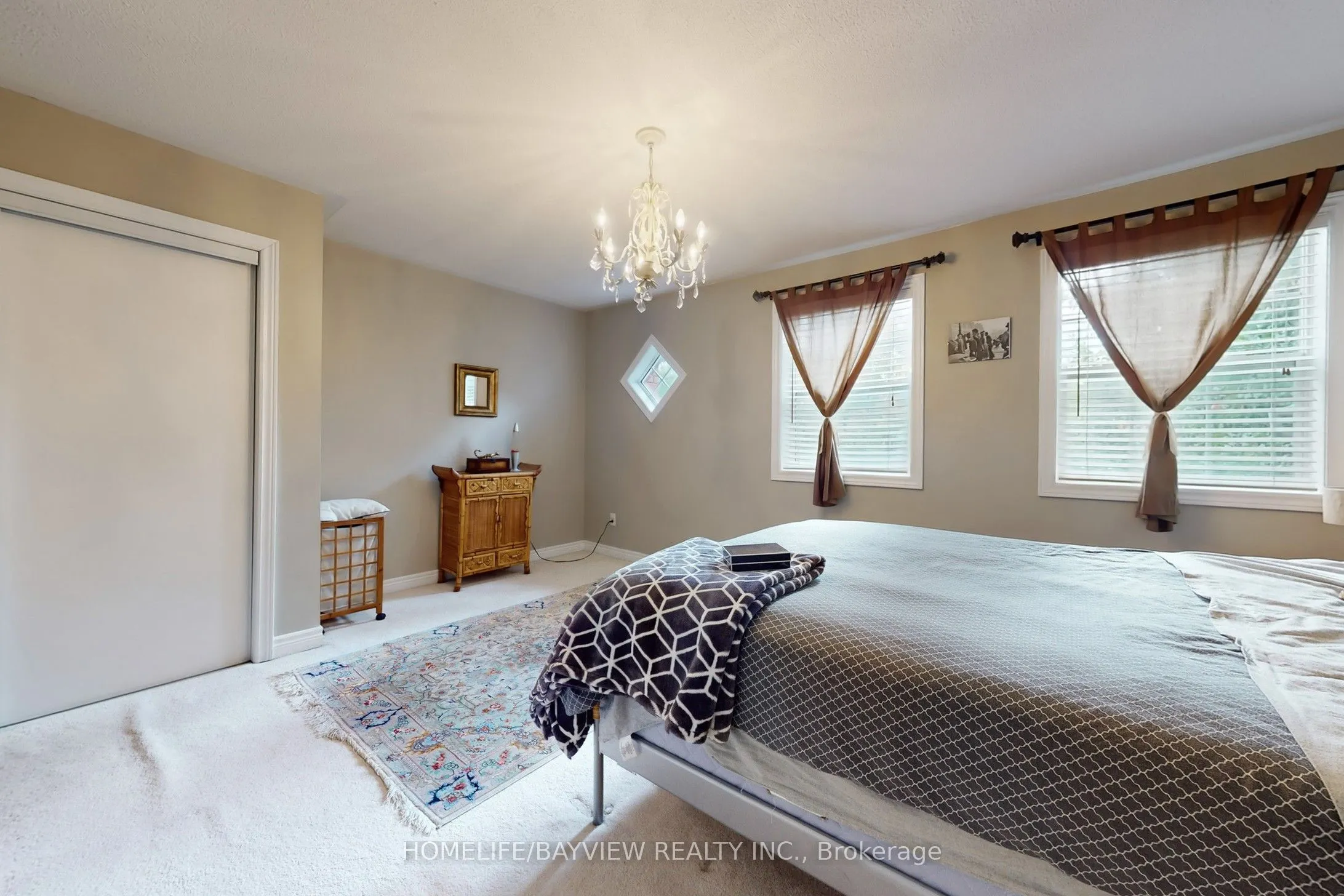 14 Milroy Lane