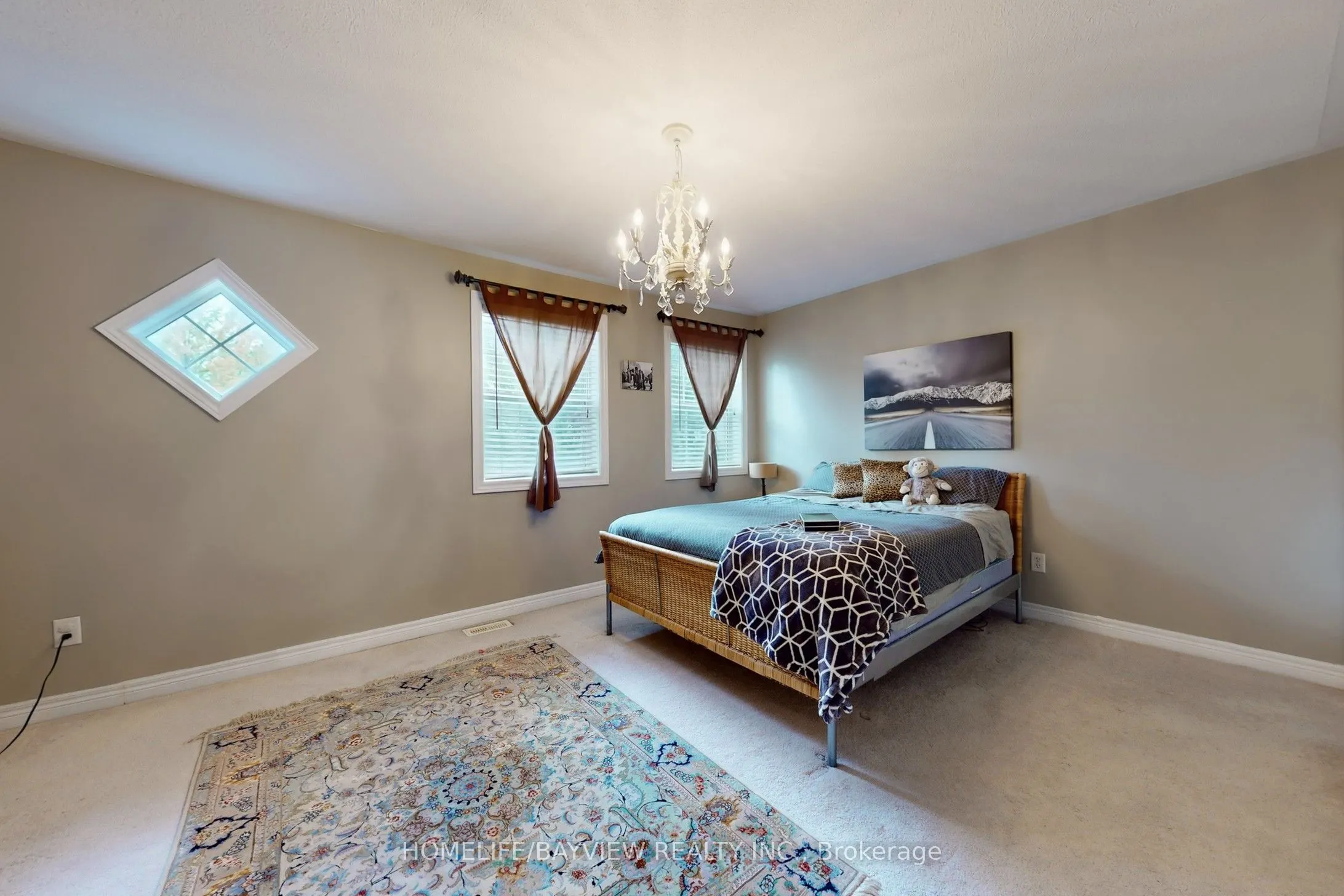 14 Milroy Lane