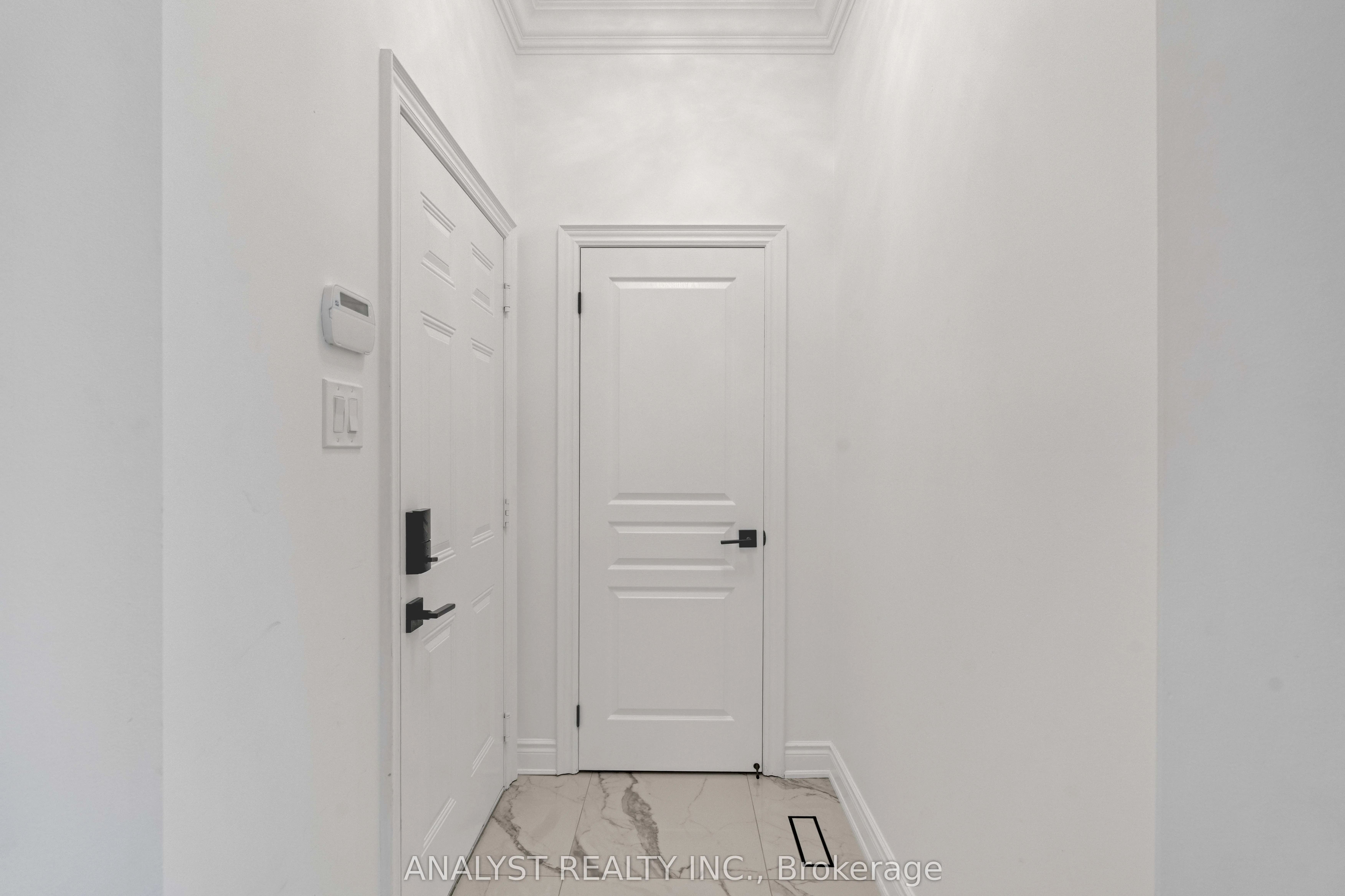 17 Herzl Street