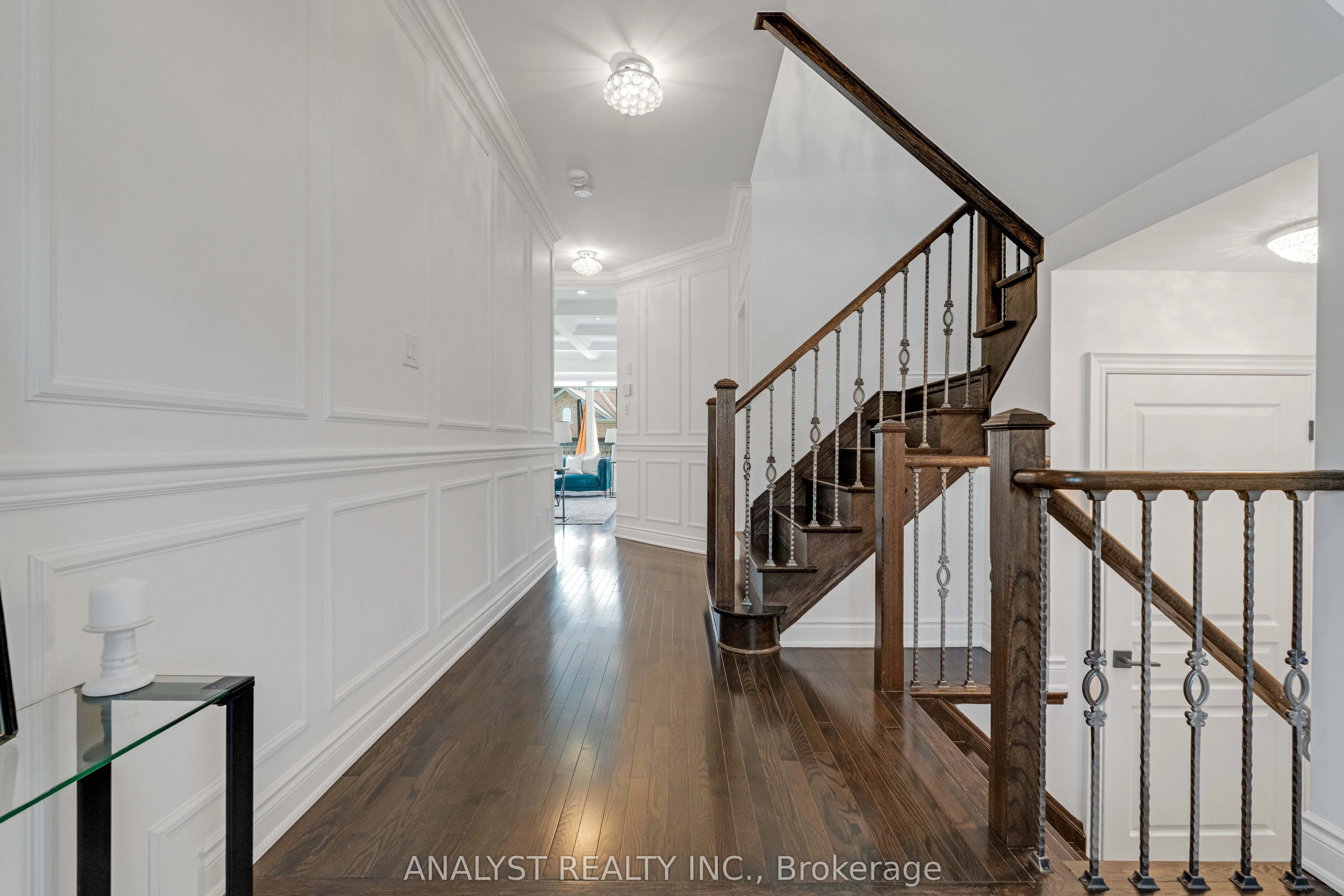 17 Herzl Street