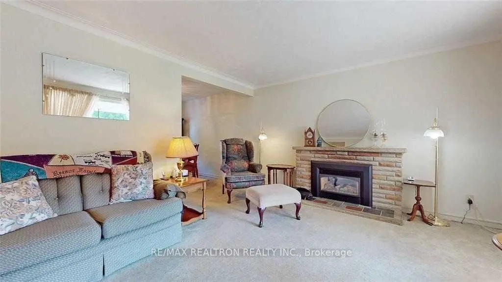 6 Winlaw Place