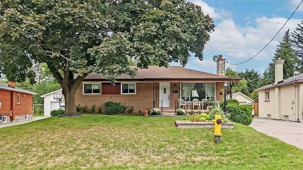 6 Winlaw Place