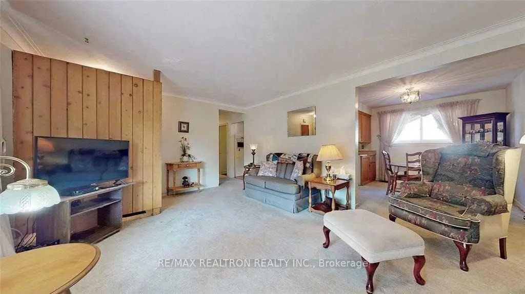 6 Winlaw Place
