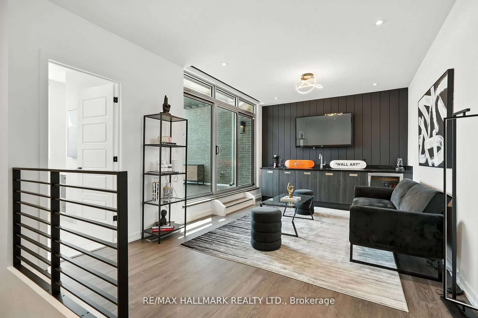 3658 Ferretti Court E