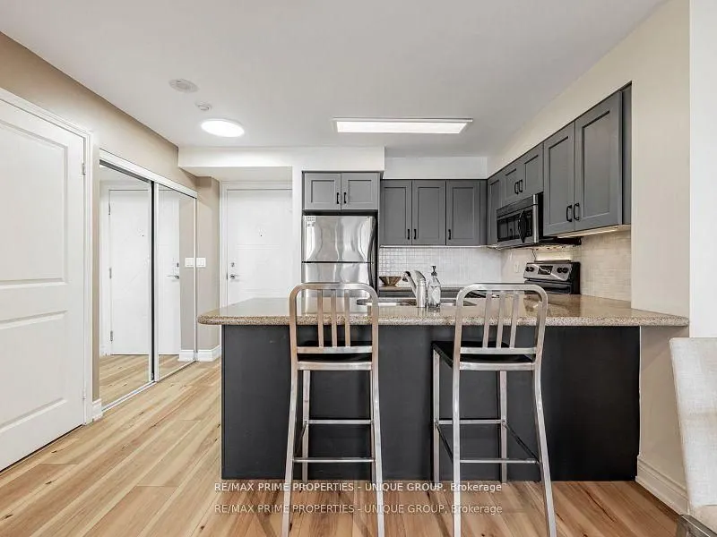 18 Harding Boulevard, #709