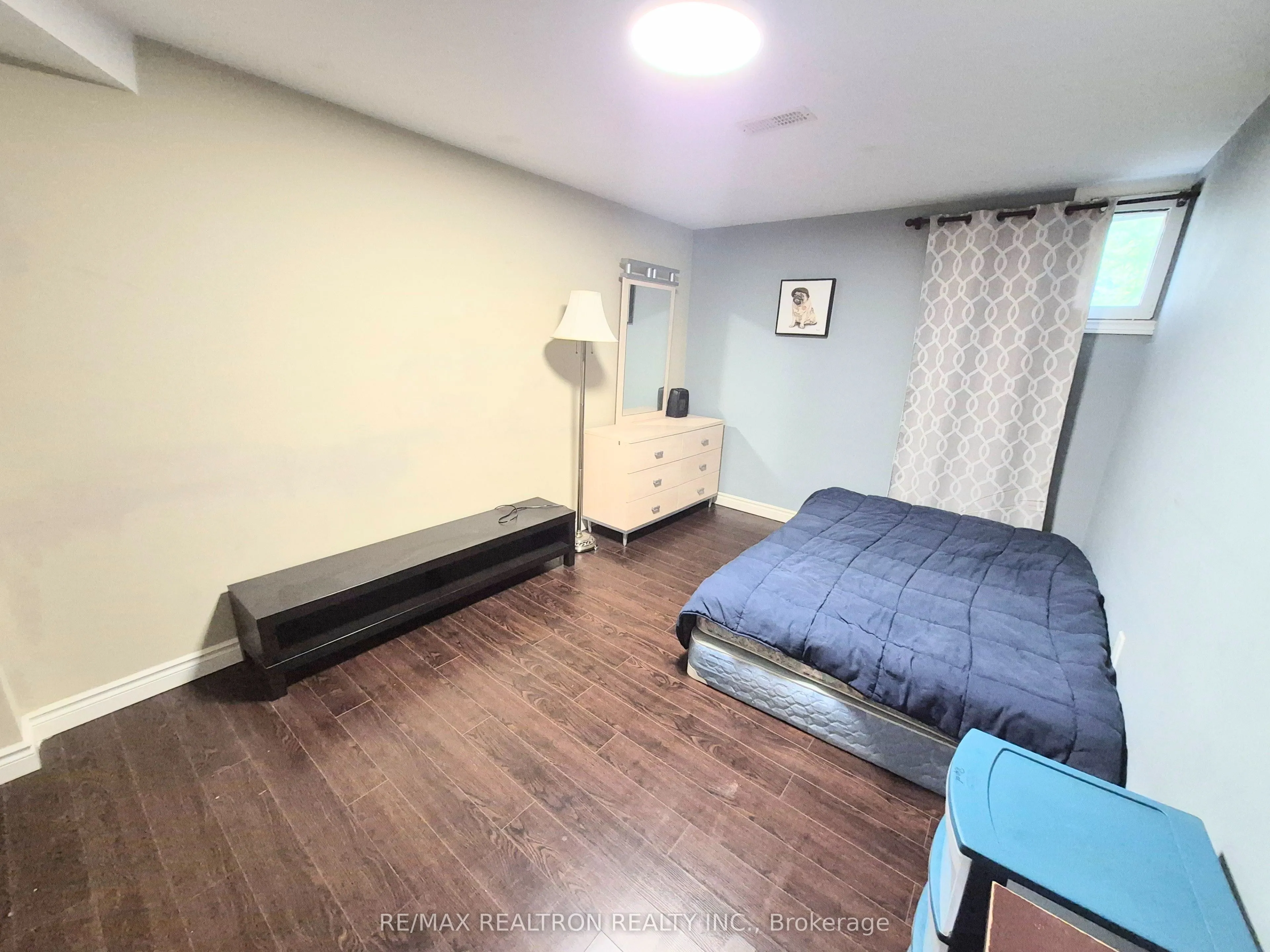 328 Boisdale Avenue