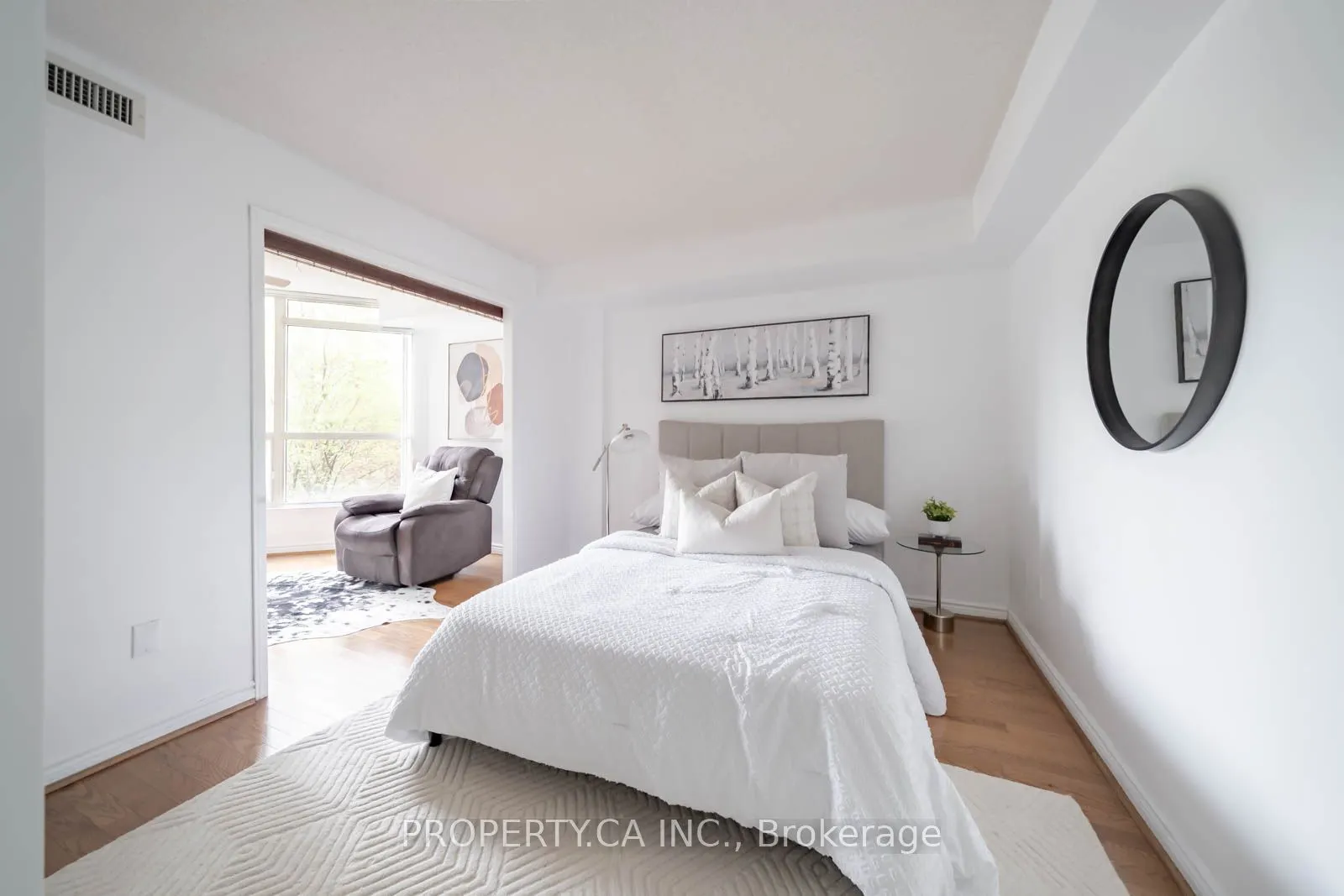 7300 Yonge Street, #301