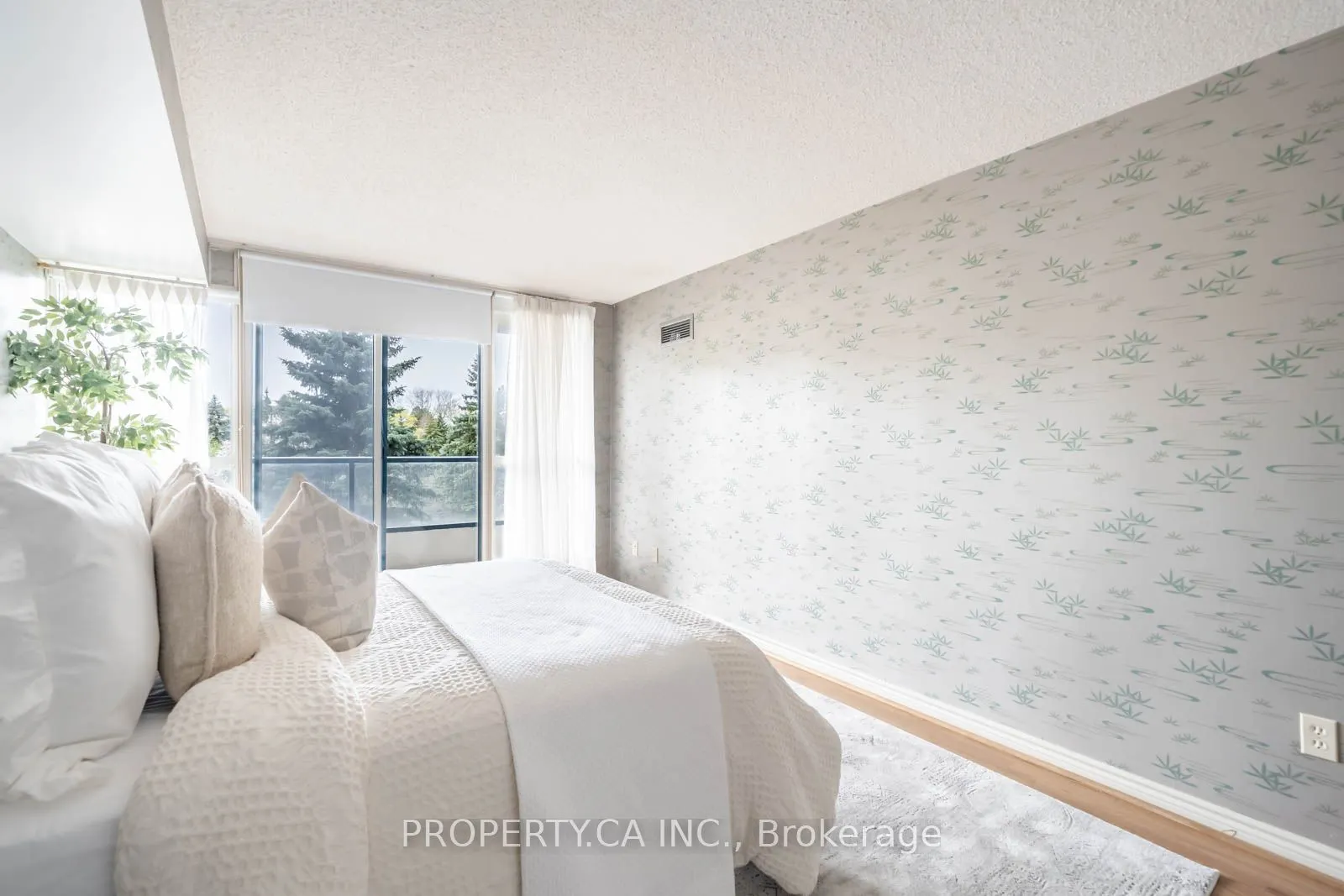 7300 Yonge Street, #301