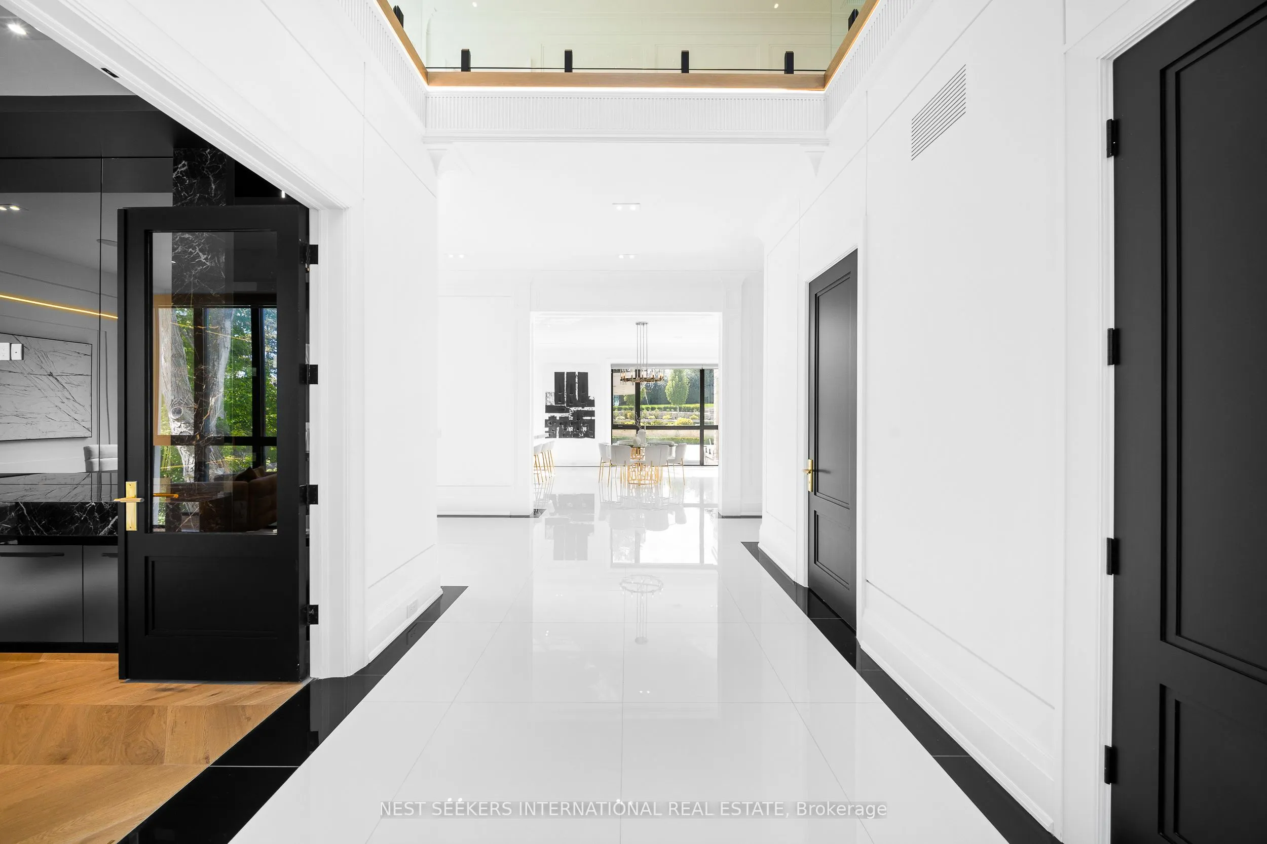 36 Waymar Heights Boulevard