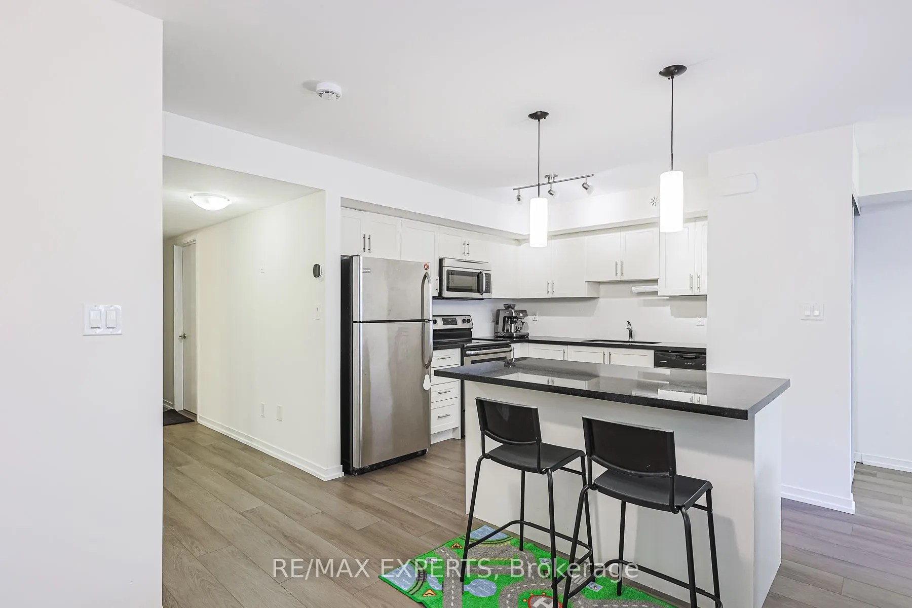 26 Bruce Street W, #B11