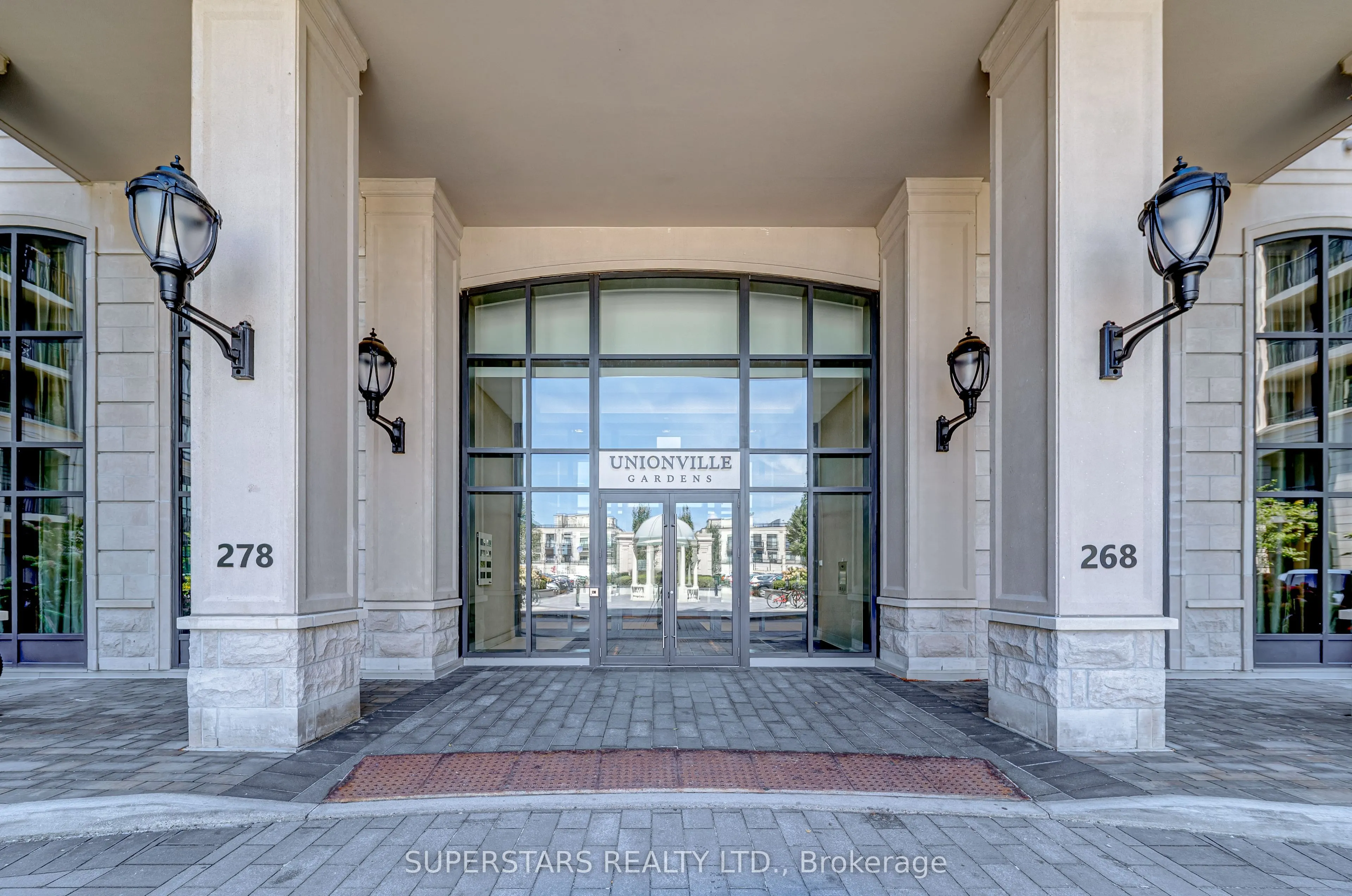 268 Buchanan Drive, #916W