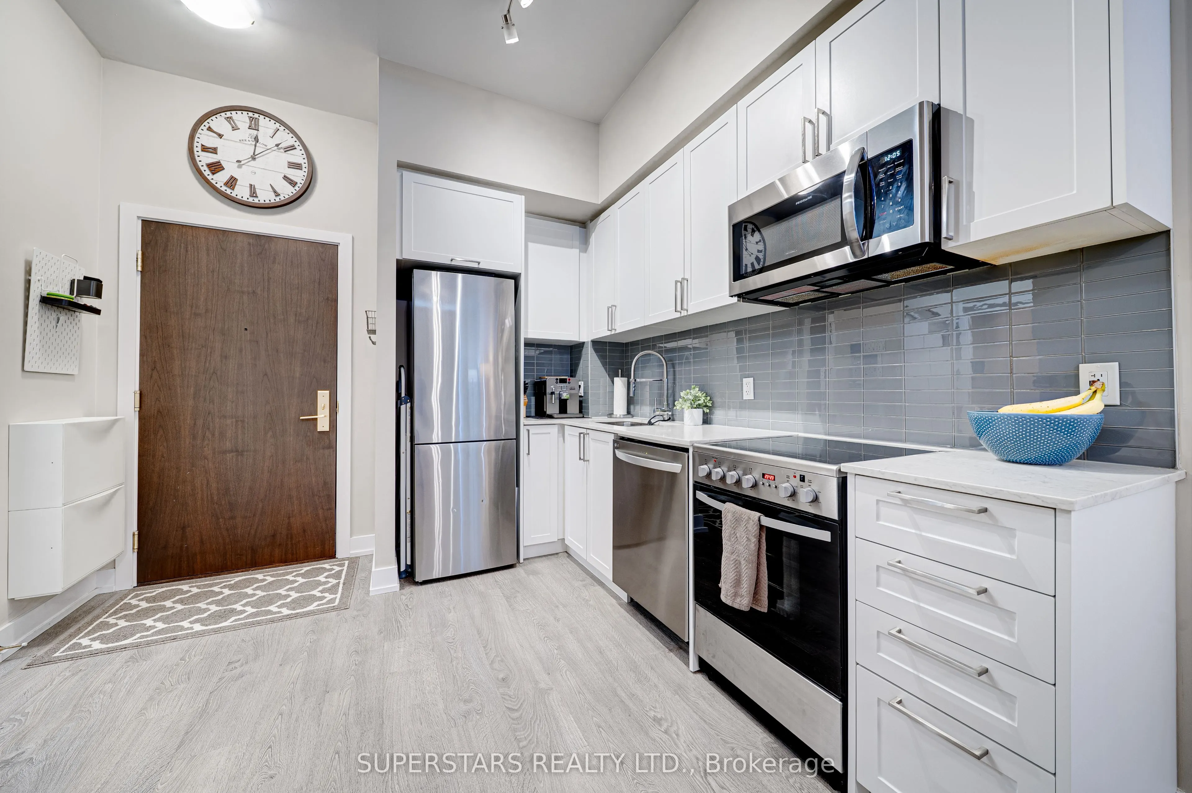 268 Buchanan Drive, #916W