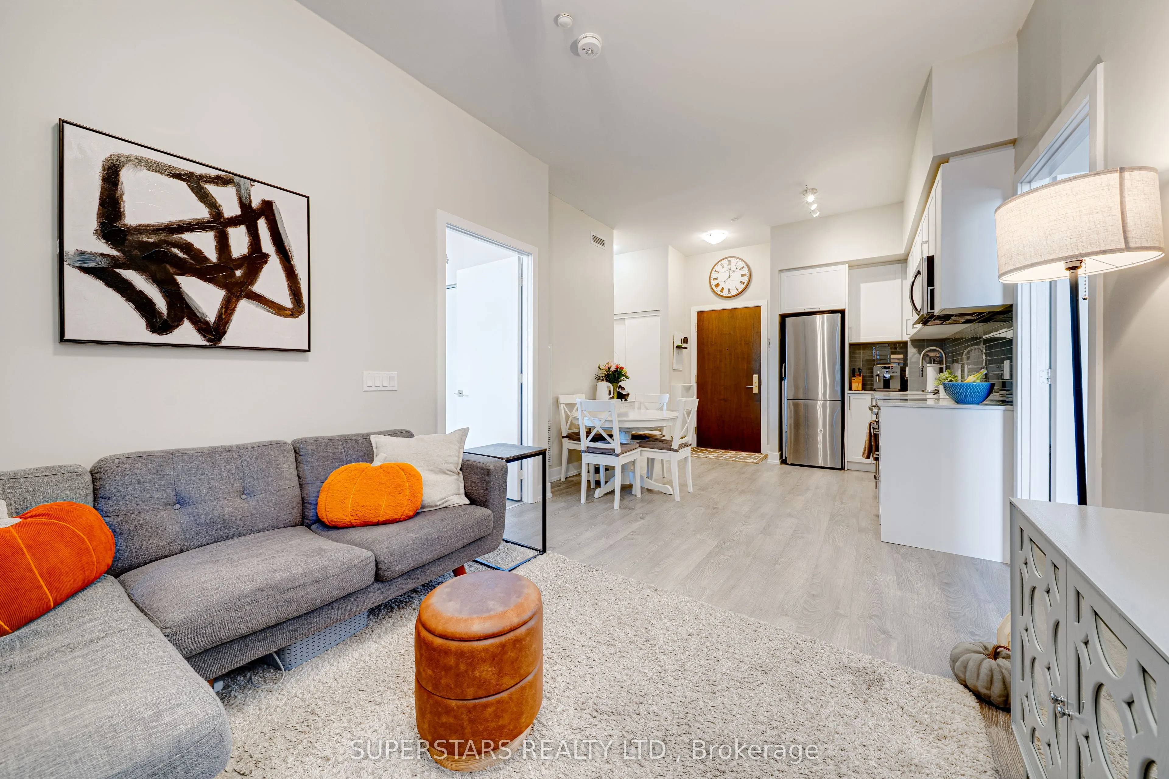 268 Buchanan Drive, #916W