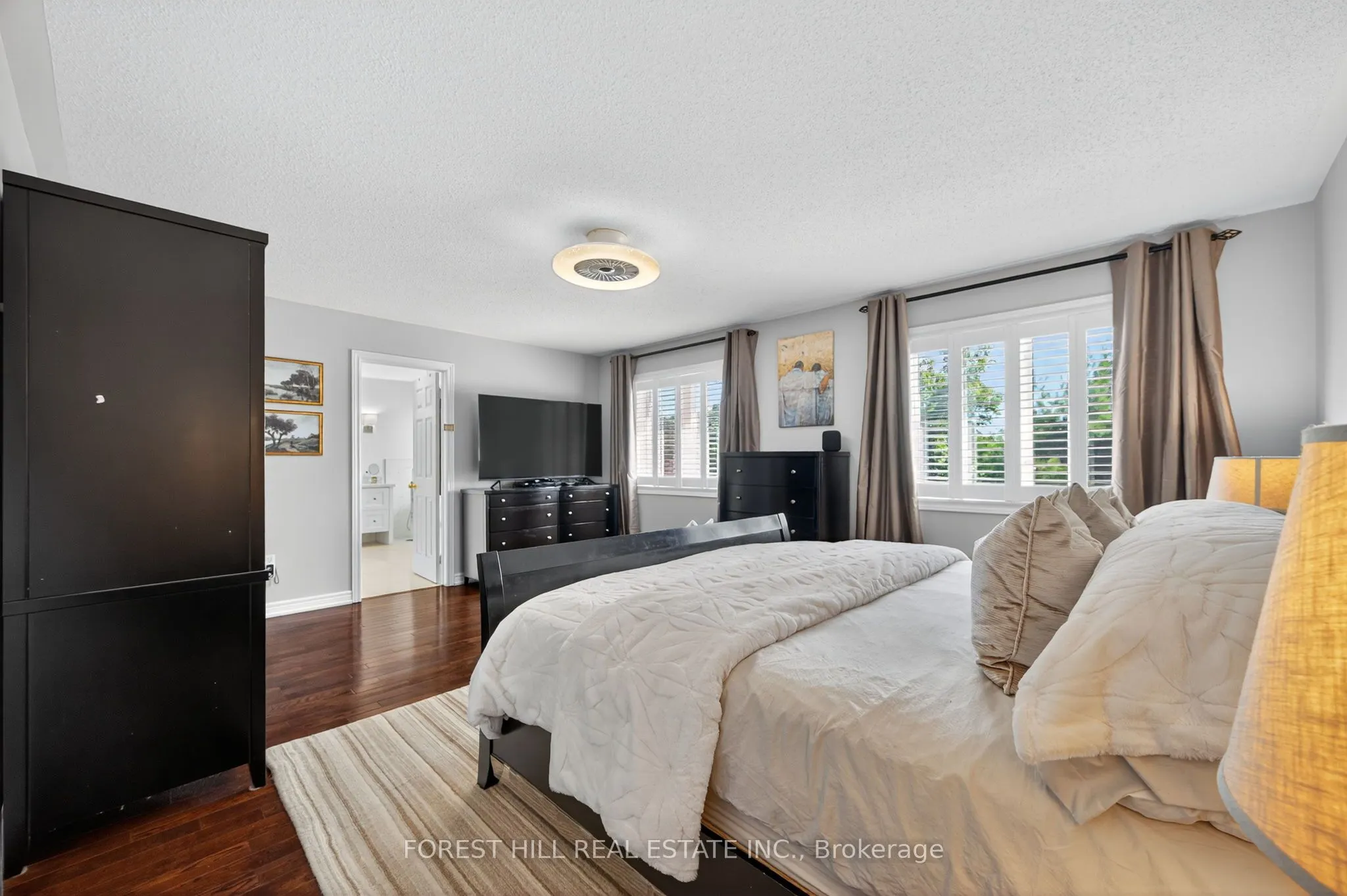 271 Autumn Hill Boulevard