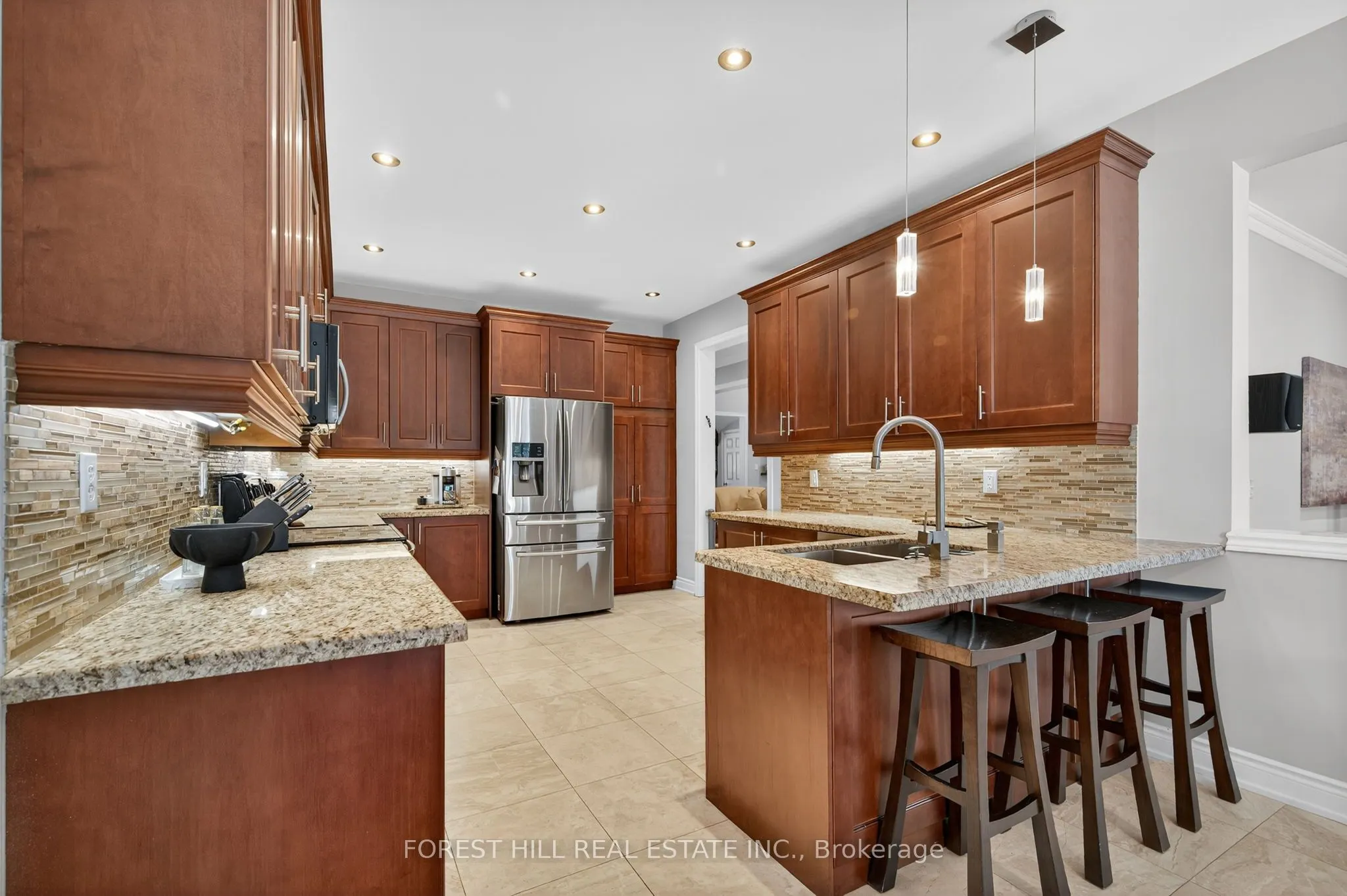 271 Autumn Hill Boulevard